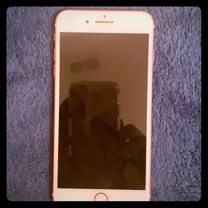 iPhone 7plus Brand New! No scratches or dents!
